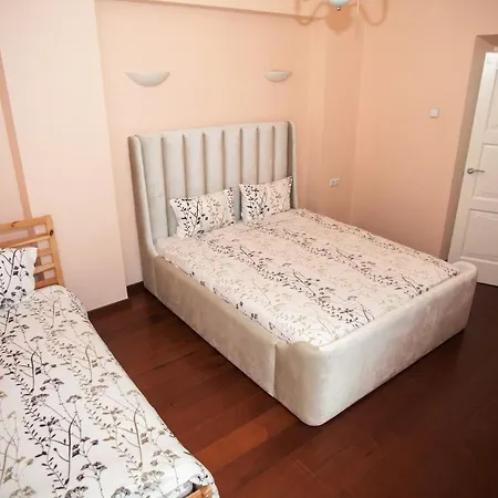 Didzioji Street Mezzanine Aparment * فيلنيوس