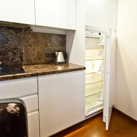 Didzioji Street Mezzanine Aparment * فيلنيوس