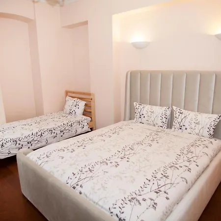 Didzioji Street Mezzanine Aparment فيلنيوس